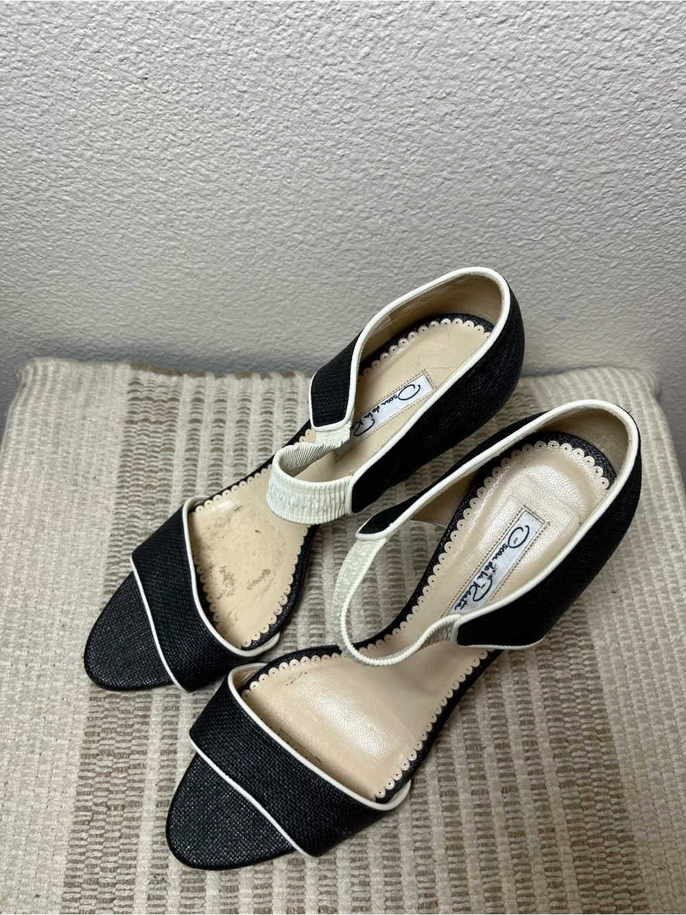 Oscar de la Renta chic two